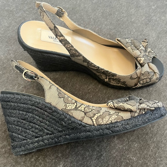 Valentino Black/Beige Lace Slingback Wedge With Bow Espadrille Sandals - Picture 4 of 9